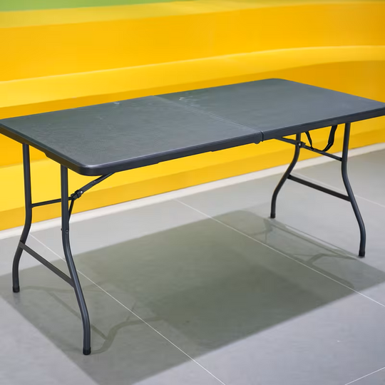 4ft/6ft Portable Plastic Folding Table – Indoor &amp; Outdoor Dining