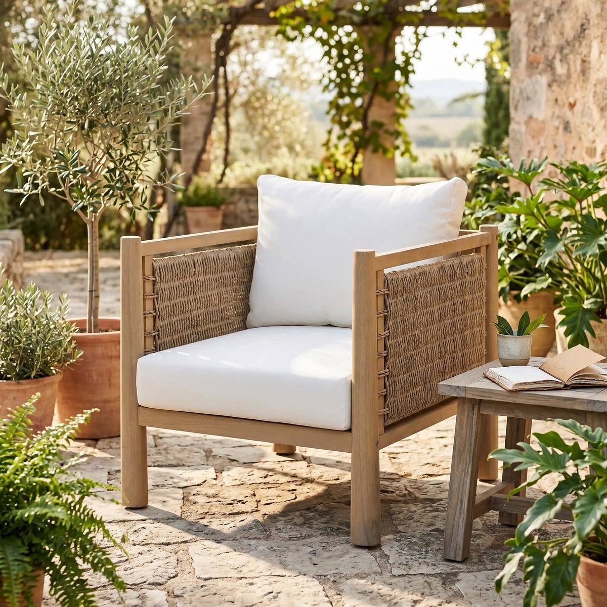 Outdoor Acacia Wood Patio Chair – Comfort Meets Durability