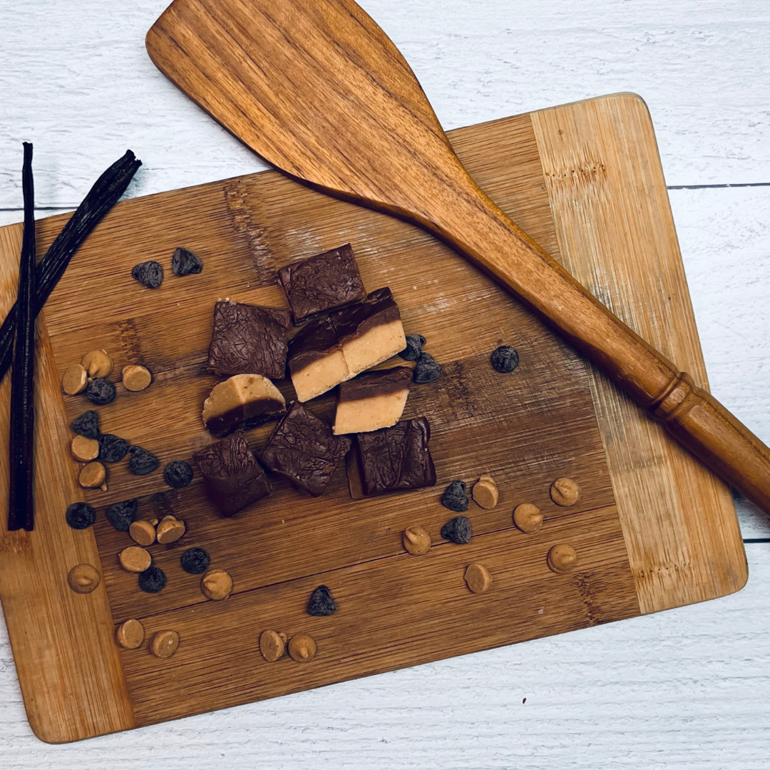Handmade Chocolate Peanut Butter Fudge | Meem&