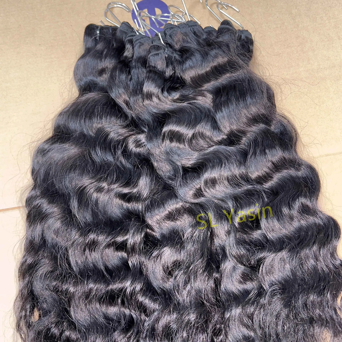 Raw Cambodian Hair Vendor - Premium Cuticle Aligned Straight & Curly Human Hair