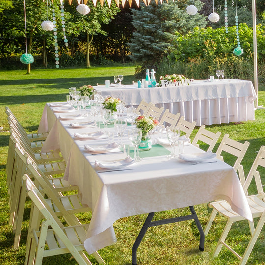4ft/6ft Portable Plastic Folding Table – Indoor &amp; Outdoor Dining