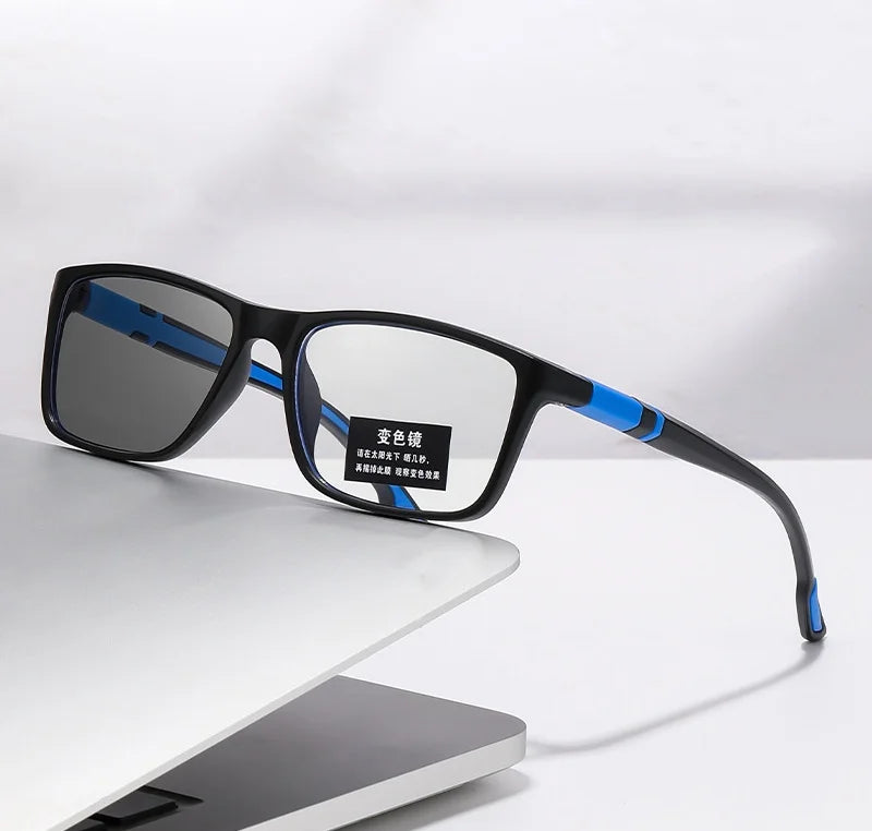 -0.5 -0.75 -1.25 Photochromic Anti Blue Light Outdoor Sports Cycling Ultra Light High-definition Color Changing Myopia Glasses