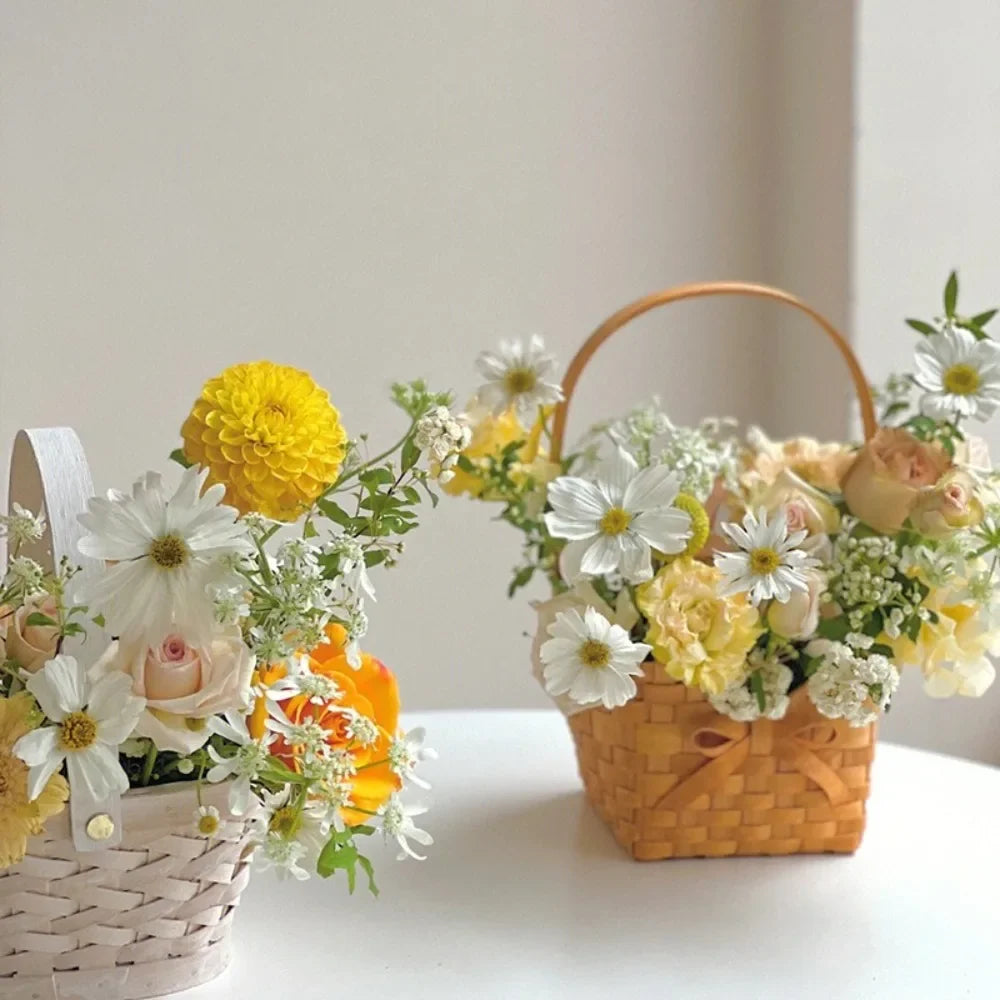 Willow Rattan Bride Flower Basket Picnic Container with Handle Bowknot Flower Basket Hand-Woven Picnic Weaving Basket