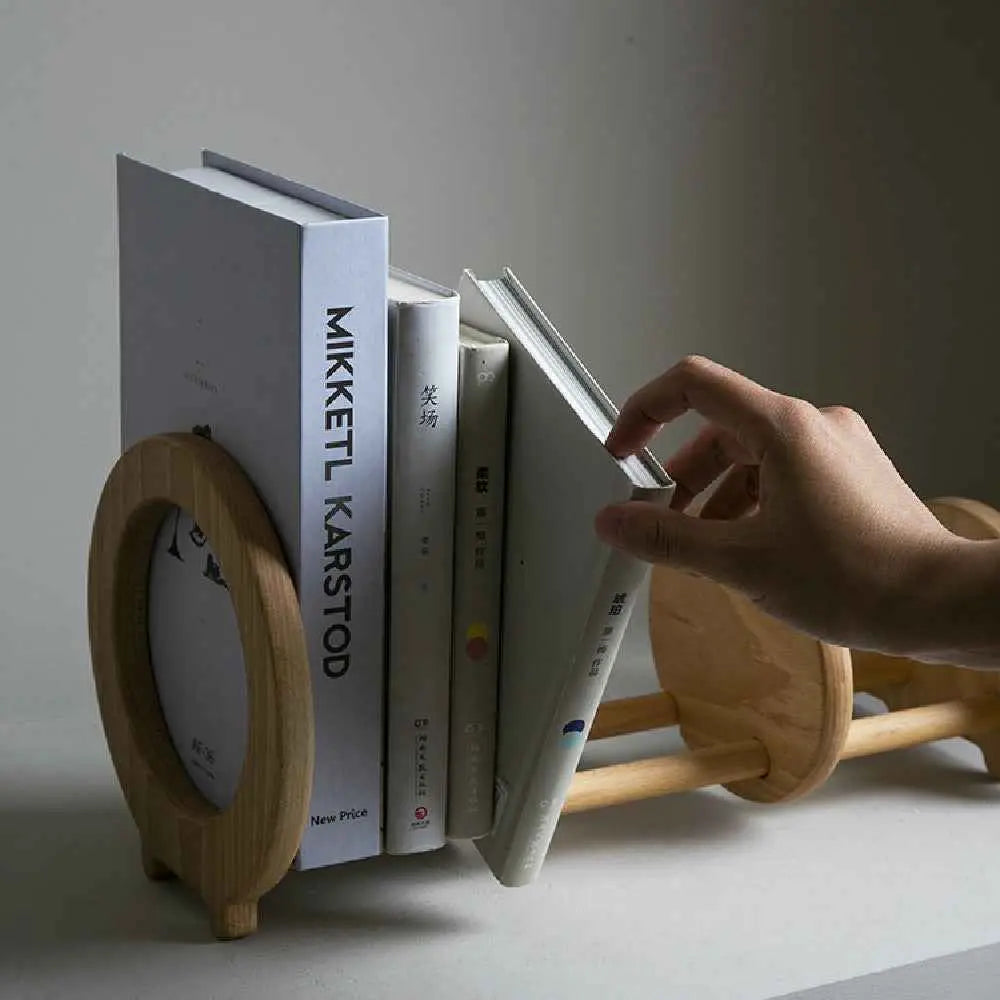 Wooden Desktop Bookshelf - Adjustable & Stylish for Your Space
