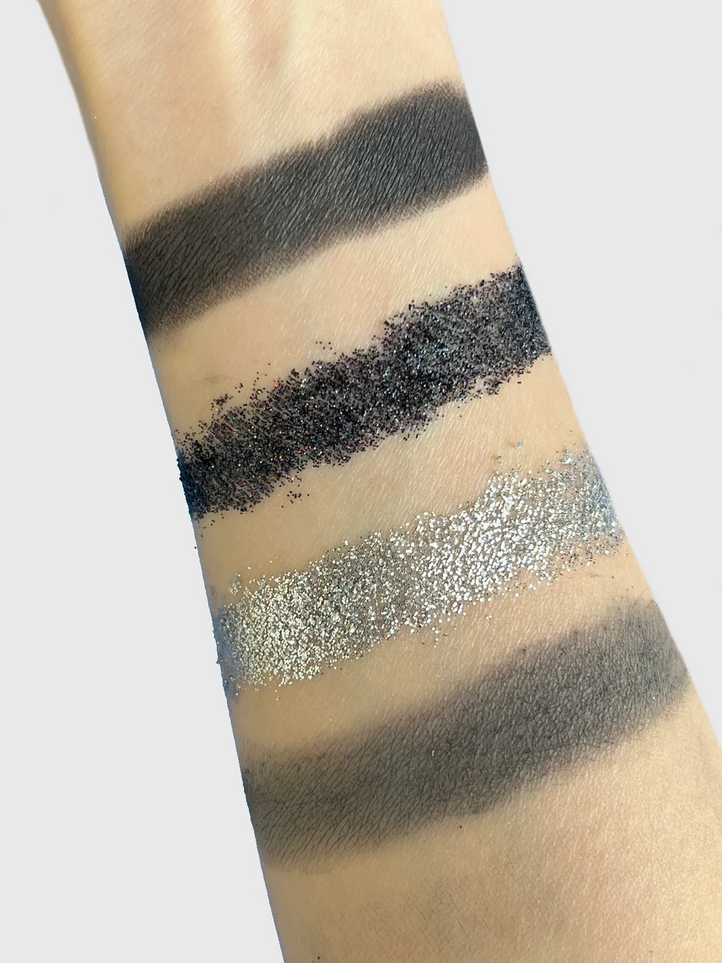 Palette - Japanese Horror Palette for Spooky Glam